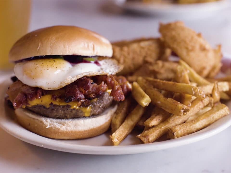 teds-restaurant-video-burger